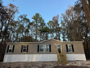 Spacious 3BR Country Home | Rural Escape - Image 2