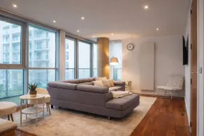 Luxury 2BR Apt | Central + Free secure Parking - Image 3