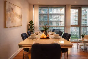 Luxury 2BR Apt | Central + Free secure Parking - Image 5