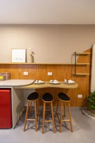 Modern Studio with Air Conditioning | UEL - Image 3