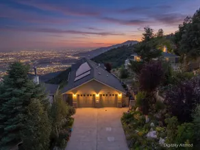 A beautiful spacious house on Summit - Image 3