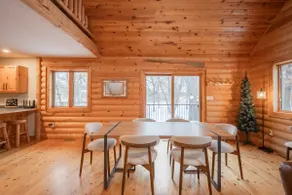 *New to AirBnB* Wild Pines Getaway - Image 5