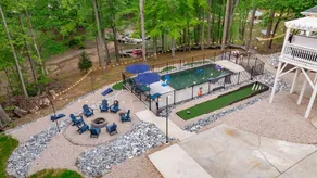 Lake Norman Dock| Heated Pool | HotTub | Game Room - Image 4