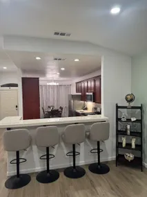 ”Bright, high ceilings for a calm, peaceful stay.” - Image 4