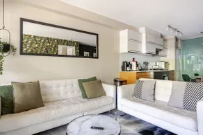 3 Bed Downtown Family Retreat by Stadium 2 Parking - Image 3