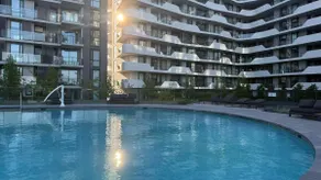 Stylish 2BR at M-City | Parking + Balcony - Image 5
