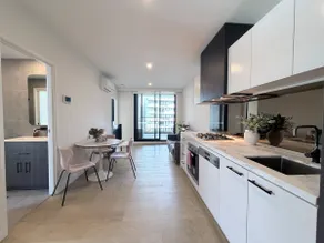 Stylish 2BR at M-City | Parking + Balcony - Image 4