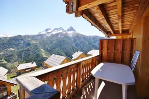 Alpine retreat • Exceptional mountain view - Image 2