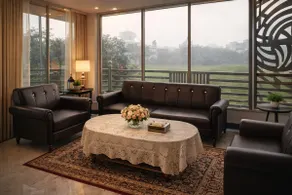 Homestay Empress Grand - Image 2
