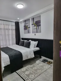 Private 2BR Bungalow in Quiet Green Gated Estate - Image 5