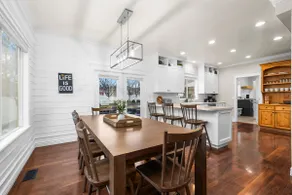 Family Friendly Home | Sleeps 12 | Mega Hot Tub - Image 5
