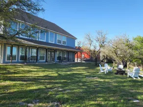 Fossil Trace Ranch: Country House 15 Acres Firepit - Image 5