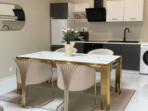 Designer & Comfortable Apartment – Downtown - Image 3