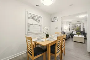 Stylish 3BR Expo Hub 8m Away 12m to Downtown Louisville - Image 4