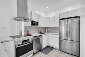 Top rated /4 ppl apt/ free parking / Westchester - Image 2