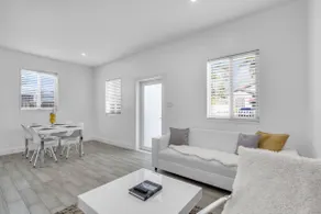 Top rated /4 ppl apt/ free parking / Westchester - Image 4