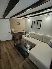 Apartment for 5 with balcony, mountain views - Image 2