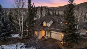 Castle Peak Retreat Amenities Ski Access - Image 2