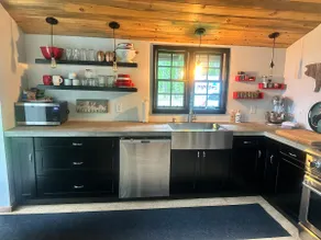 Modern Cabin|Stunning Mtn Views|Mins to Everything - Image 4