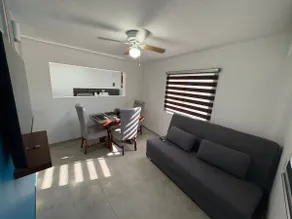 Beautiful apartment! A/C, washer-dryer - Image 3