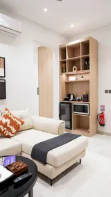 stylist 1BR | 65”TV| self_Entry|SH-23 - Image 4