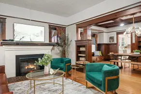 Capital Chateau: Hot Tub, Arcades, Office - Image 5