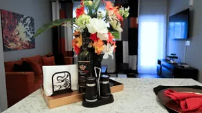 Designer King | JAX Airport | Stadium Dist - Image 3