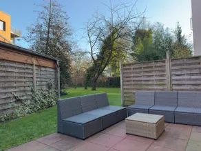 The Forest Green Residence – Garden & Tranquility - Image 4