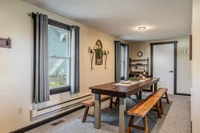 Lake View Lodge, 1 mile from Blue Barn Berry Farm! - Image 4