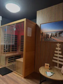 The Imperial Night – Jacuzzi & Private Sauna 5* Geneva - Image 4