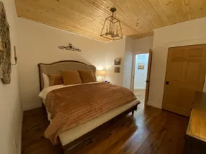 The Cottage on Barron - Image 4