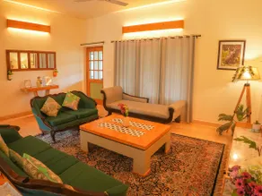 Fiddle Leaf Home - Image 4