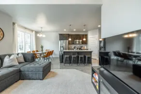 Townhouse in Orem - Image 2