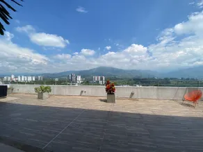 Minimalist Suite with Panoramic View of the Andes - Image 4