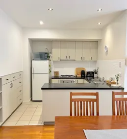 Roslyn Retreat: Spacious 3br stay in Geelong - Image 3