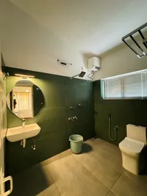 Spacious Retro-Modern 2BR Home — Panampilly Nagar - Image 4