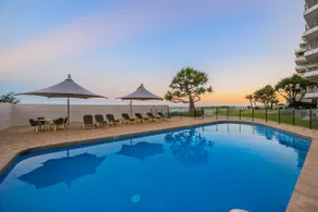 Absolute Beachfront Apartment with Direct Pool - Image 5