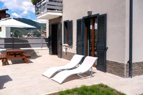 4 Guests, Garden, BBQ & Mountain View - Image 4