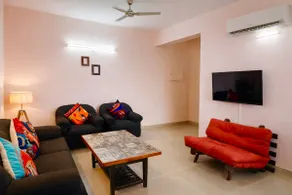 Elegant 3BHK Near TajMahal, Clean Peaceful Society - Image 4