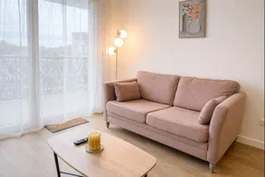 Cozy apartment with balcony 15 minutes from Lille - Image 2