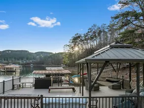 Best Lakeside Living at Big Bend Retreat! - Image 4