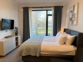 Comfy Albatross apartment with balcony by the sea - Image 4