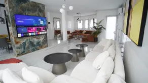 The Ocean Walk | House near the beach - Image 3