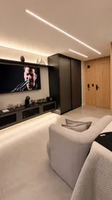 Picasso | 4 Guests | Pool | Gym | Garage | A/C | 15 min to the Airport - Image 4