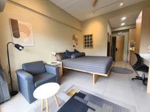 Stylish Studio Condo on the Beach - Image 2