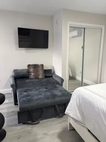 Clean&Comfortable home. - Image 5