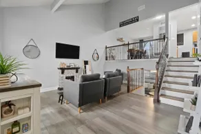 Modern & Spacious Retreat • Fast Wi-Fi •Desk• Yard - Image 5