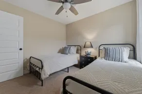 Perfect Family Retreat Minutes from Met and Finley - Image 4