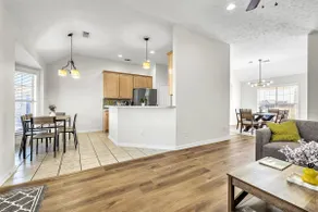 Spacious 3 Bed 2 Bath near Maxwell AFB / RTJ Golf - Image 5
