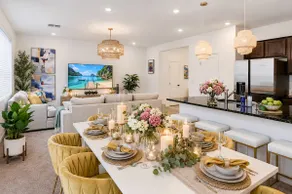 Beautiful Villa ｜8 Beds｜Near Strip & Attractions - Image 2